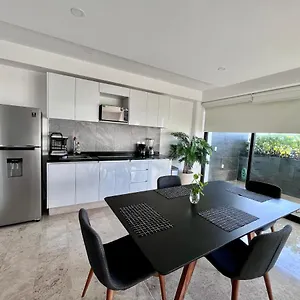 https://amplio-apartamento-2-bd-ubicacion-top.quintano-roohotels.com
